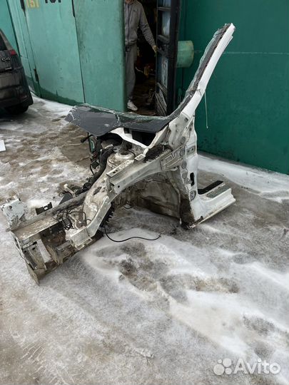 Четверть передняя левая Ситроен С4 b7