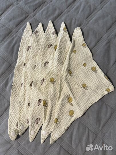 Муслиновые слюнявчики детские новые 5 шт набор