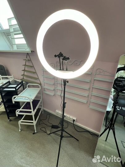 Кольцевая лампа на штативе YQ-580 58 см / 22’’