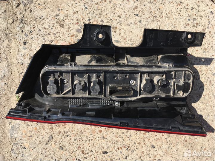 Задний правый фонарь Mercedes W447 A4478200164