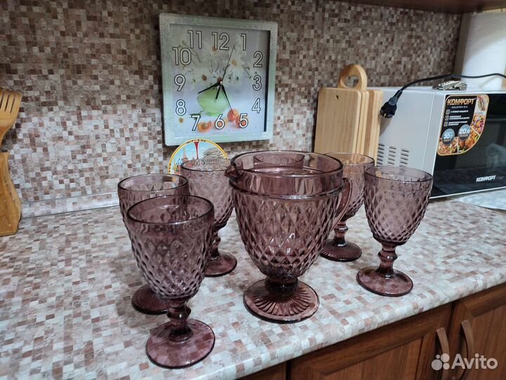 Графин с бокалами