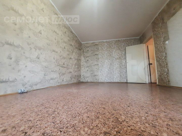 1-к. квартира, 38 м², 1/10 эт.