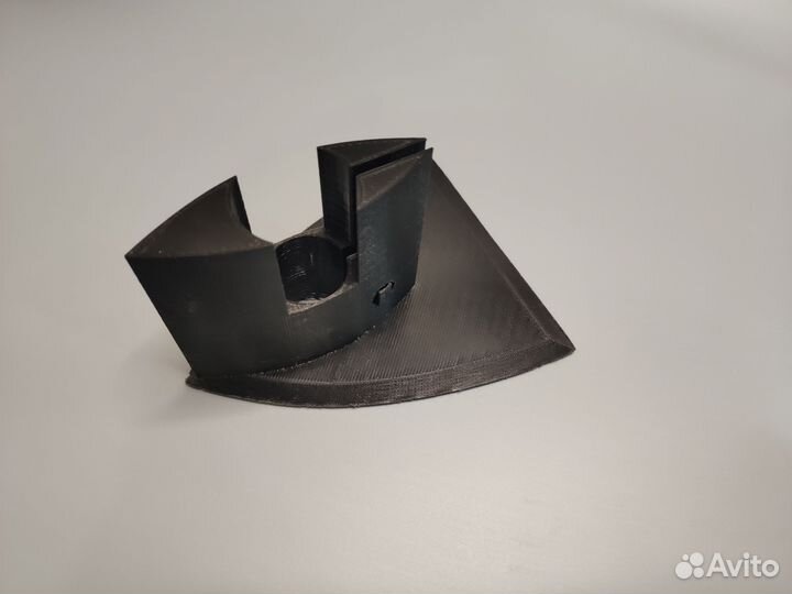 Скоростной винт для лодочного электромотора