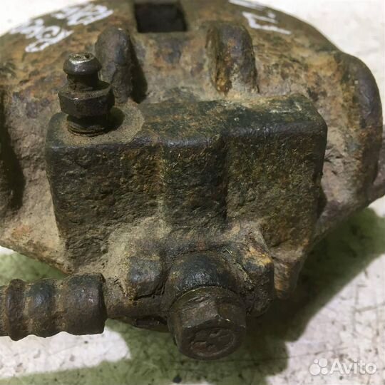 Суппорт передний левый Ровер 4-серия