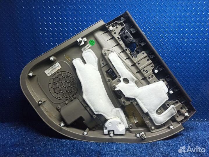 Дверная карта обшивка задняя левая Jeep Grand