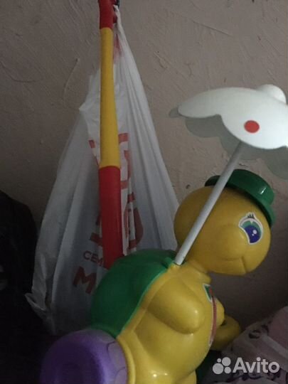 Игрушка каталка