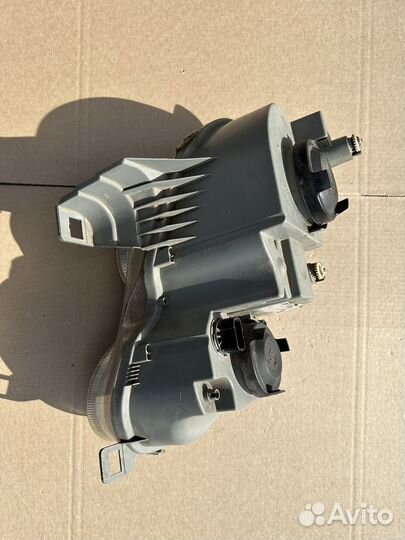 Фара левая Rover 75