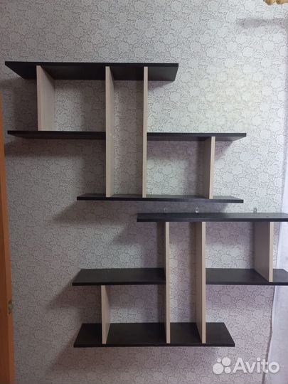 Книжные полки