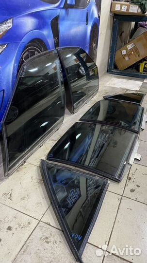 Стекла боковые Mercedes Benz W140