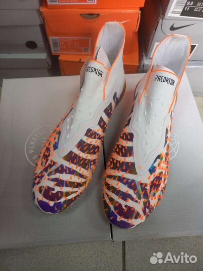 Футбольные бутсы adidas predator