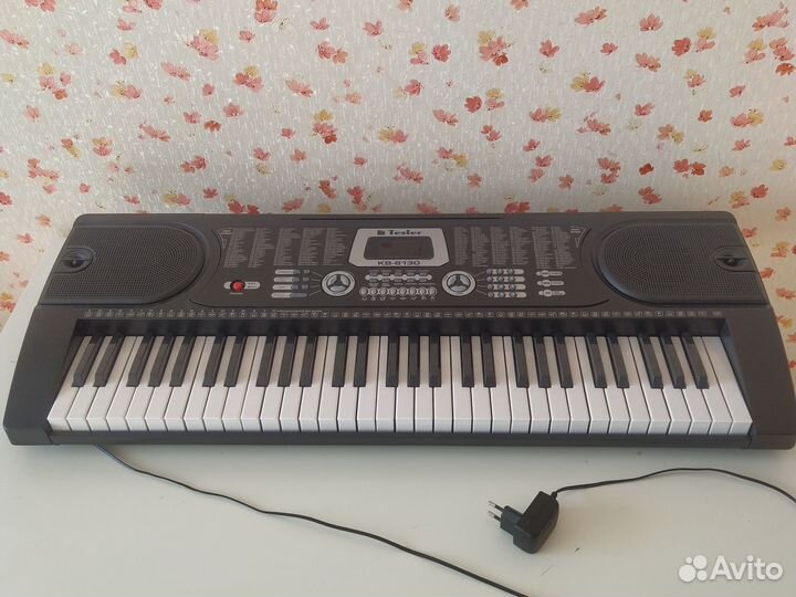 Синтезатор tesler