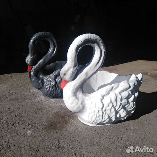 Вазоны Лебеди