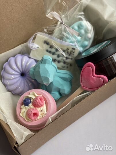 Подарочный набор. Бомбочки для ванны. Скраб