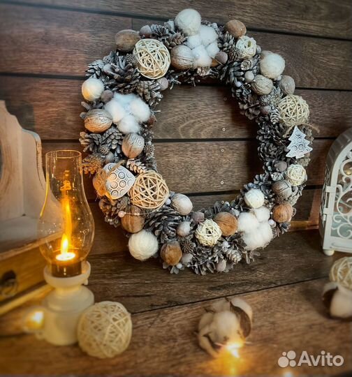 Новогодний венок ручной работы