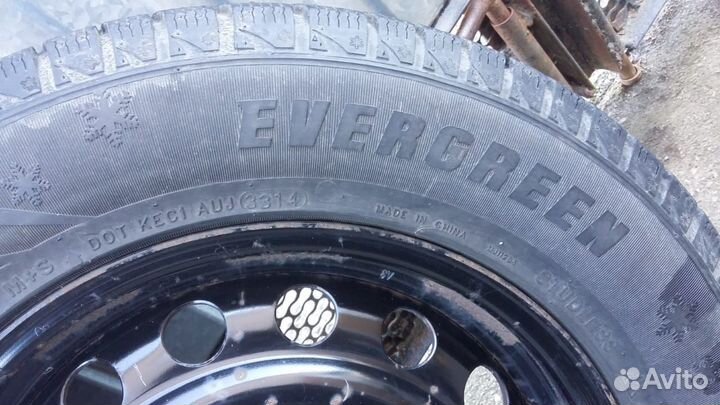 Evergreen EA719 215/65 R16