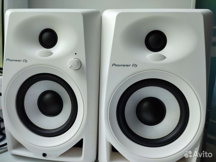 Акустическая система pioneer DM 40W