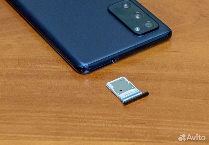 Samsung Galaxy S20 FE, 6/128 ГБ