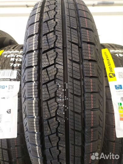 Roadmarch Snowrover 868 185/60 R15 84H
