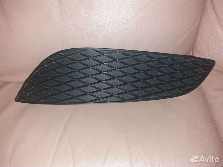 Заглушка в передний бампер opel astra h