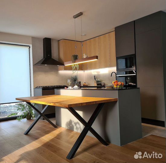 Кухня до потолка