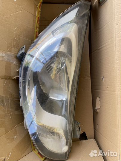 Правая передняя фара на hyundai solaris 1