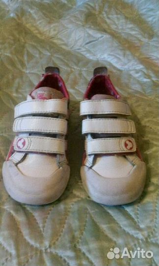 Кроссовки Adidas 25р