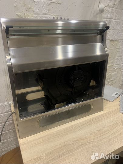 Кухонная вытяжка бу