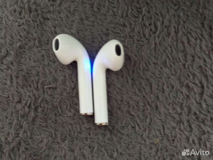 Беспроводные наушники