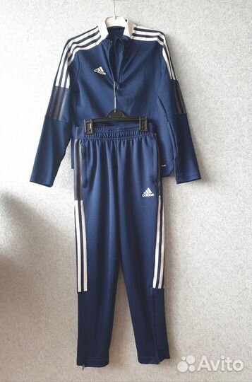 Спортивные костюмы Adidas и fila р. 140
