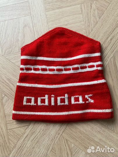Adidas шапка петушок