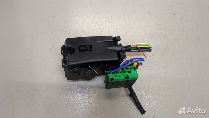 Блок предохранителей Peugeot 3008, 2019