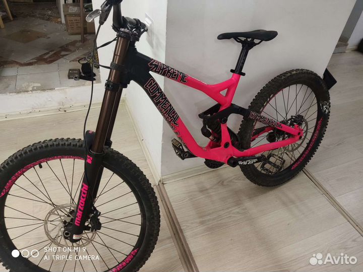 Велосипед commencal supreme