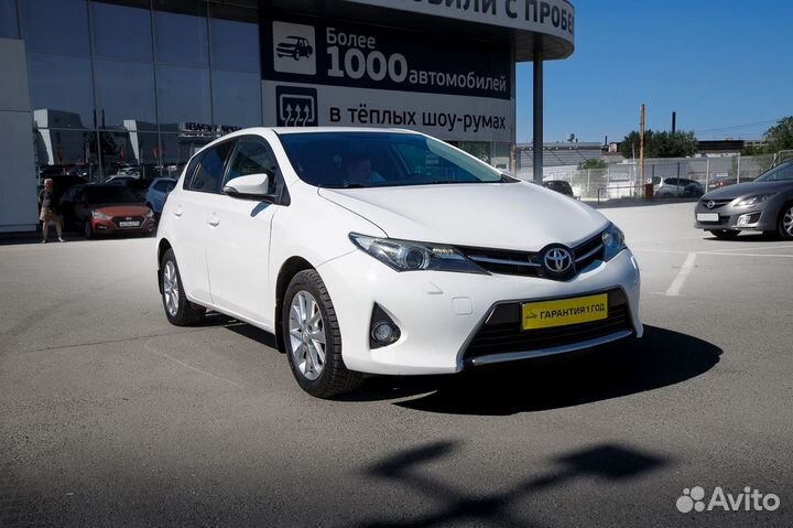 Toyota Auris 1.6 CVT, 2014, 178 112 км