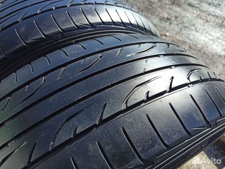 Dunlop SP Sport LM704 215/60 R16