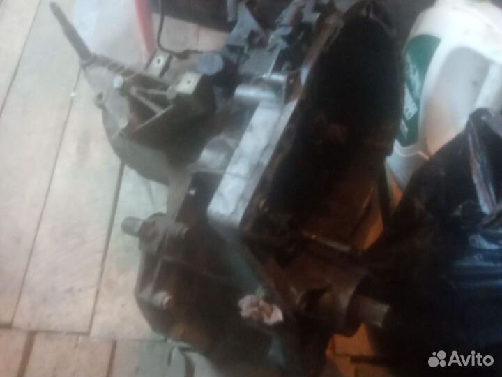 Коробка на Рено Логан 1.4 рабочая