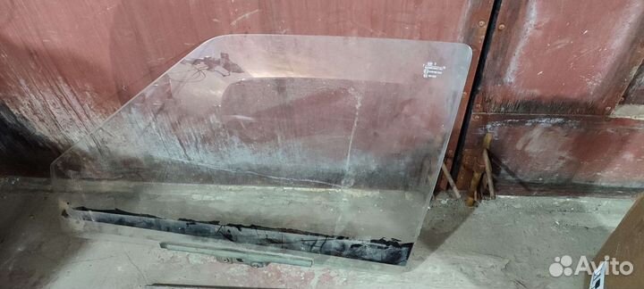 Стекла ваз 2109 перед. Боковые