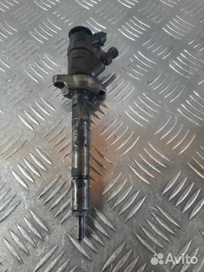 Форсунка Citroen C4 1 1.6 9H01 2008