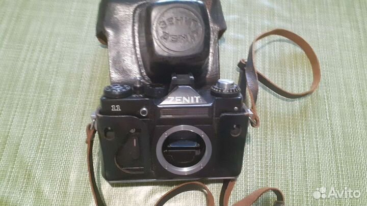 Плёночный фотоаппарат Зенит