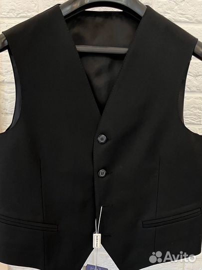 Жилетка школьная для мальчика. Malip