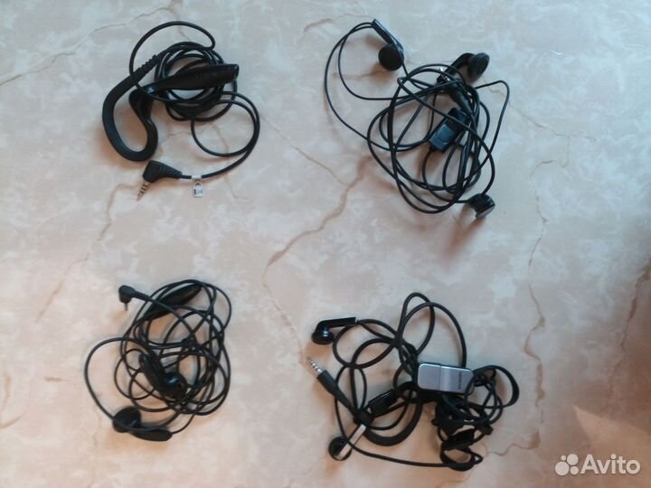 Проводные наушники Nokia