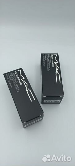 MAC Тональная основа для лица и тела (50 мл)