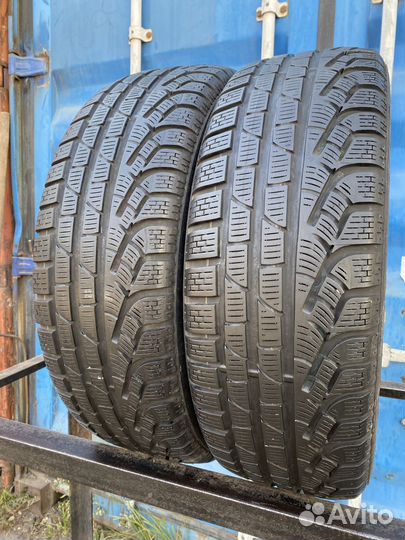 Pirelli Winter Sottozero 240 Serie II 215/60 R18 96H