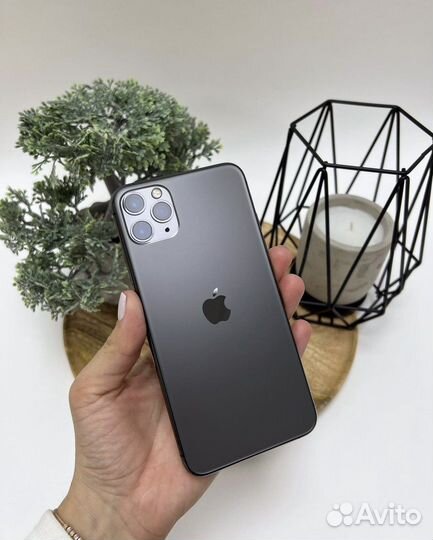 iPhone 11 Pro, 64 ГБ