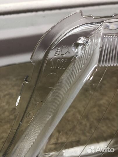 Стекла фар Audi A6 C6