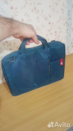 Сумка для ноутбука (использовалась 1-2 раза)