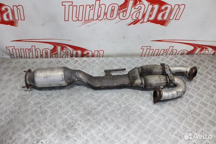 Приемная труба с катализатором Nissan Teana 31 J31