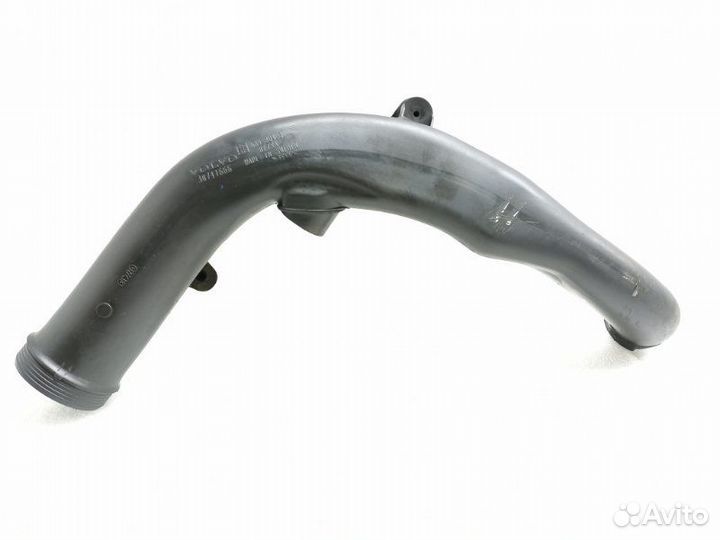 Патрубок воздушного фильтра Volvo Xc70 3 2.4