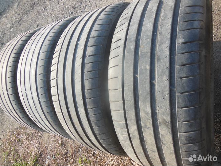 Michelin Pilot Sport 4 SUV 255/50 R19