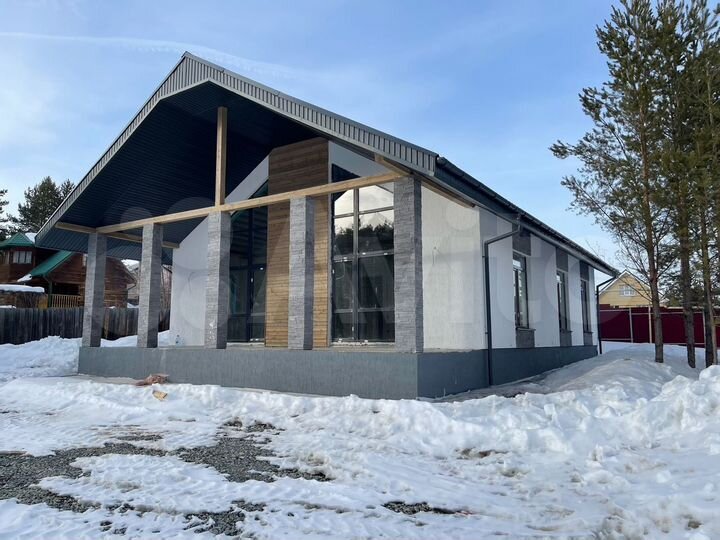 Коттедж 170 м² на участке 15 сот.