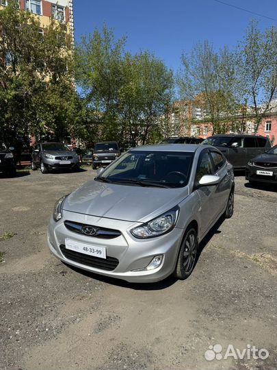 Hyundai Solaris 1.6 AT, 2011, 67 000 км